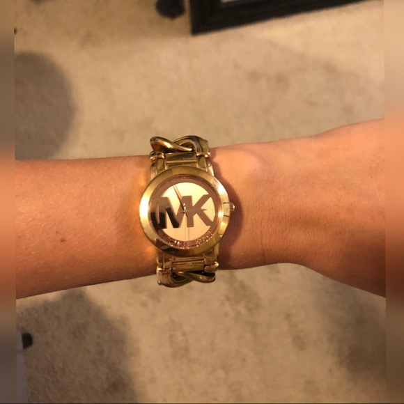 Michael Kors Accessories - Rose Gold MK Watch